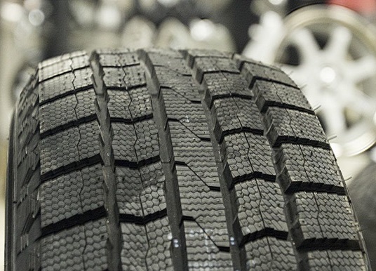 Maxxis SP3 Premitra Ice (2)